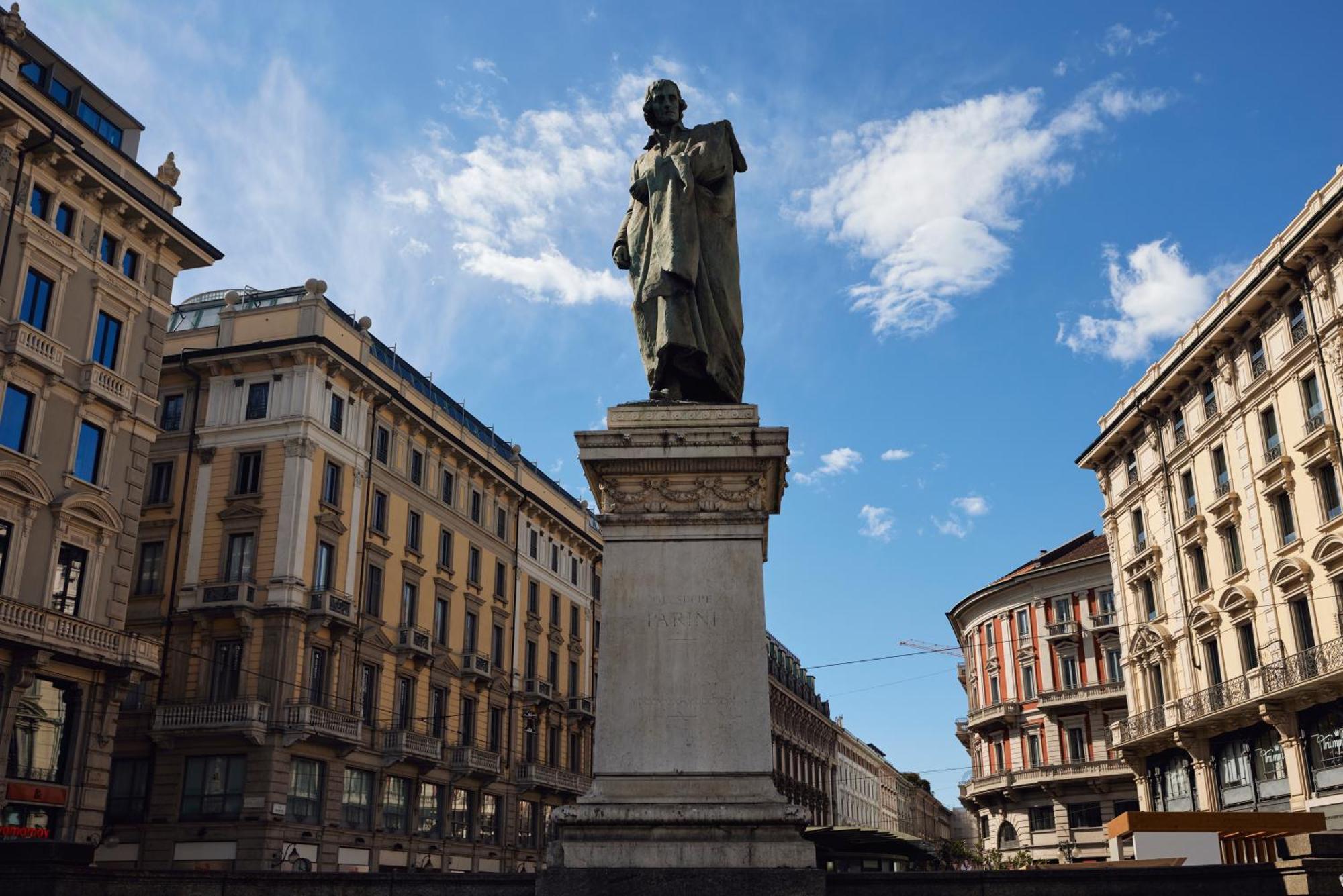 Cozy Meravigli Apartment - Pleasant Walk Between Duomo And Castello Milano Ngoại thất bức ảnh